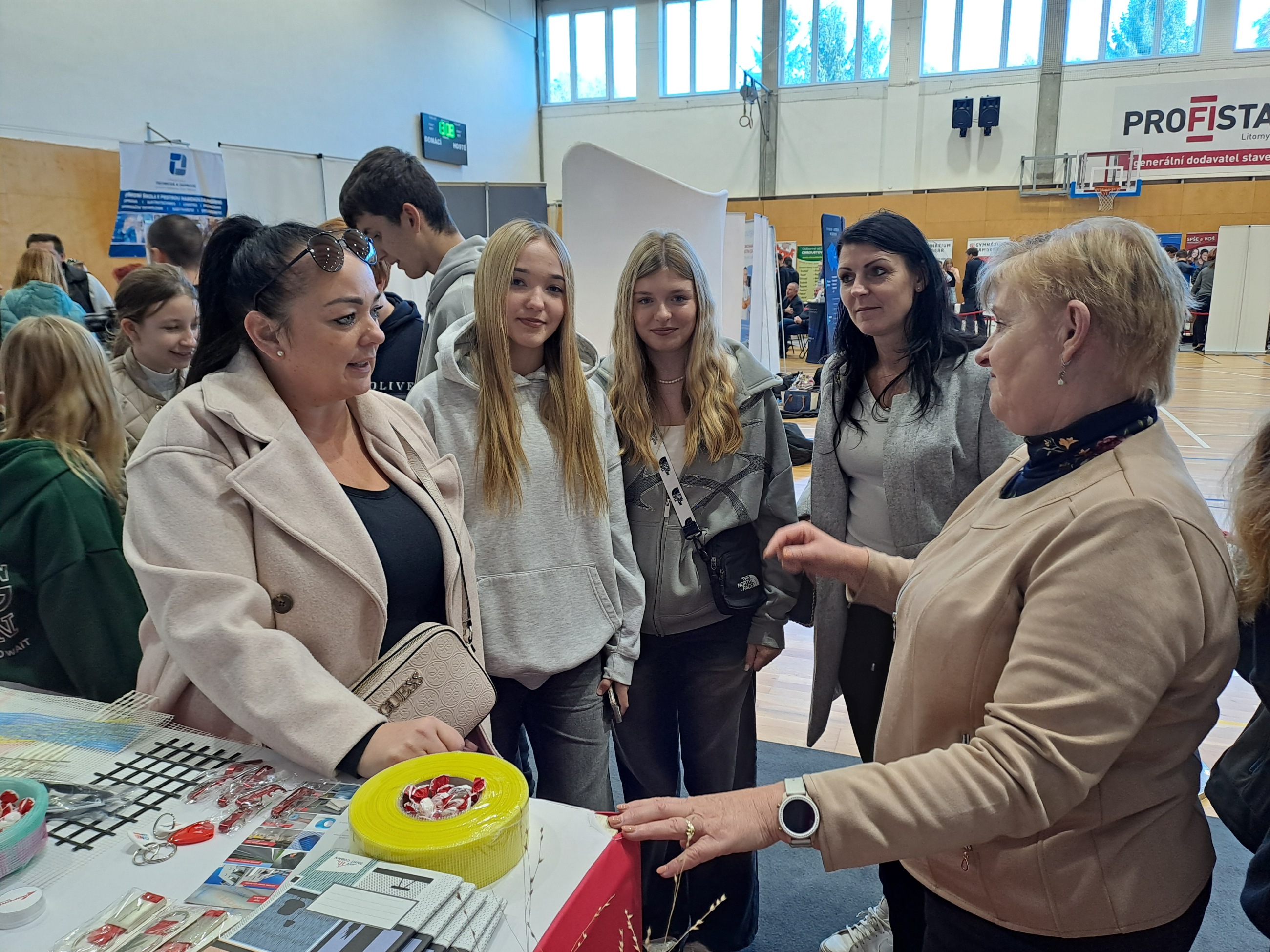 Prezentovali jsme se studentům našeho regionu